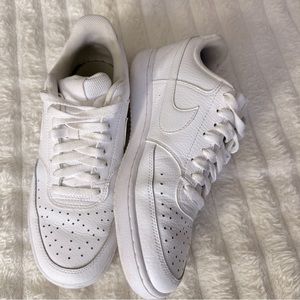 Nike Court Vision Low